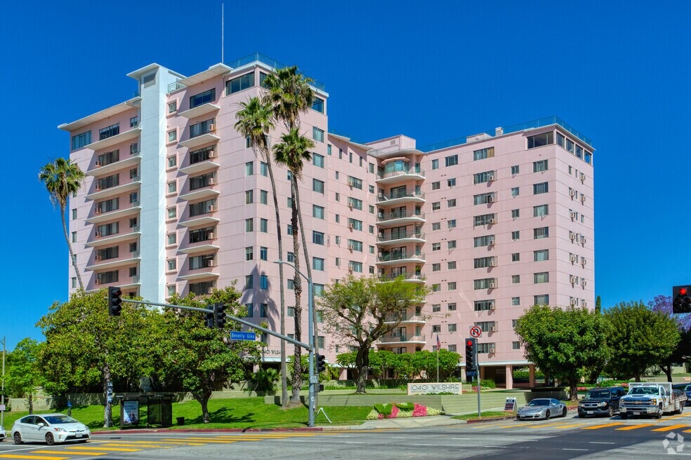 10401 Wilshire